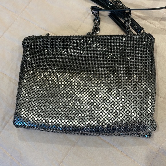 Mimco, glomesh purse/ shoulder bag. Never used. - Picture 4 of 11